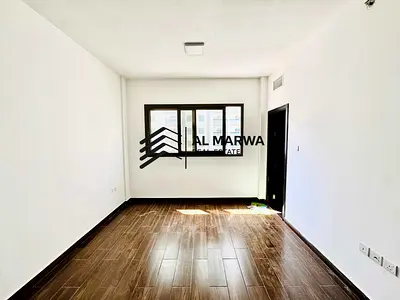 Luxury 1 Bedroom Apartment | Wooden Flooring | Free Parking | 12 Cheques | Prime Location