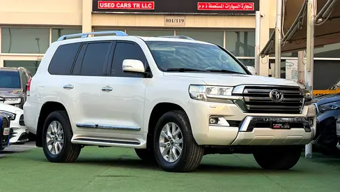 Toyota Land Cruiser GXR 2016 | GCC Specs