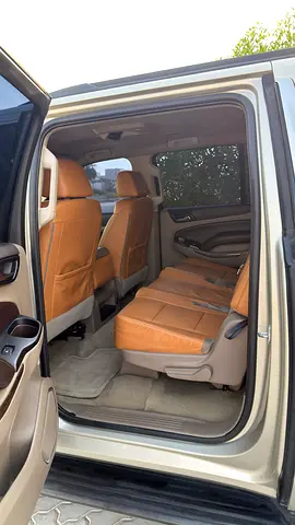 2016 Chevrolet SUBURBAN 照片 8
