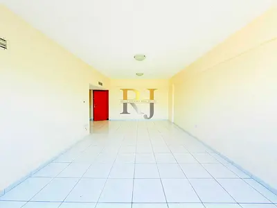 Close to metro-2BHK plus Store-Prime location…