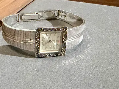 Vintage 1960s Jovial Swiss 17 Jewels Manual-Wind Ladies Watch—Rolled Gold, Square Crystal