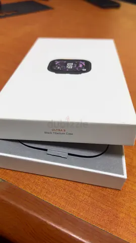 Apple Watch Ultra 3 (Black Titanium) - cellular + GPS ( 1 month Warrenty left)