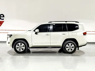 صورة 5 لـ 2022 Toyota LAND CRUISER