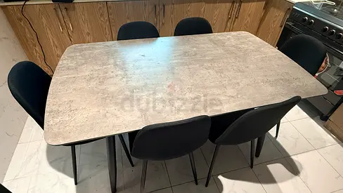 6 seater PAN Emirates dining table with chairs
