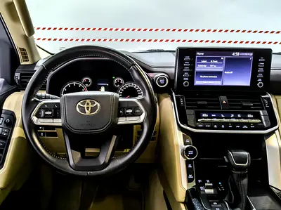 صورة 10 لـ 2022 Toyota LAND CRUISER