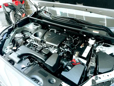 صورة 17 لـ 2025 Toyota RAV 4