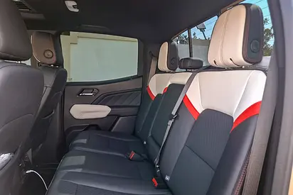 2024 GMC CANYON 照片 12