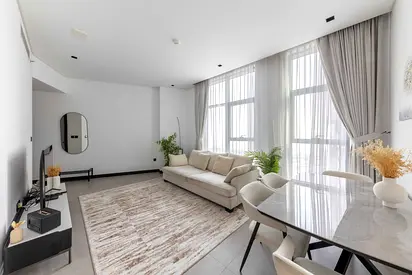 Modern interiors | City views | Prime Business Bay location