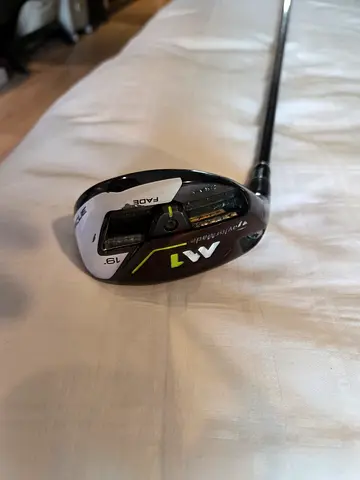 Taylor Made 3 Hybrid Stiff LH left hand