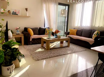 ELEGANT 3 BEDROOMS + MAID TOWNHOUSE WITH GARDEN