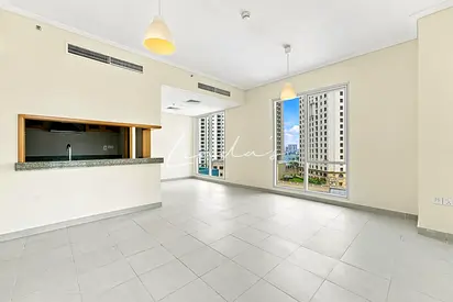 Marina View | Emaar | Unfurnished | Minutes to walk