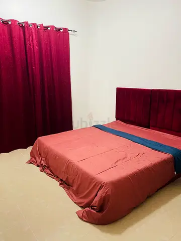 Master Room attached washroom for female executive in Majaz 3 - Direct from owner No commission