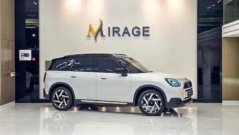 MINI - COUNTRYMAN S - 2024 MODEL - GCC SPECS - 24000KM - WHITE COLOR