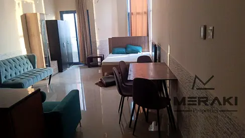 استديو كاش مساحة ممتازة سعر منافس