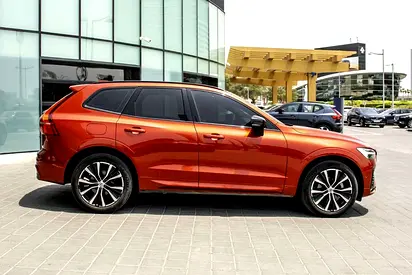 صورة 4 لـ 2024 Volvo XC60