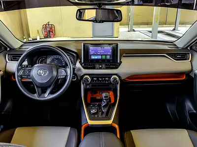 2024 Toyota RAV 4 — фото 9