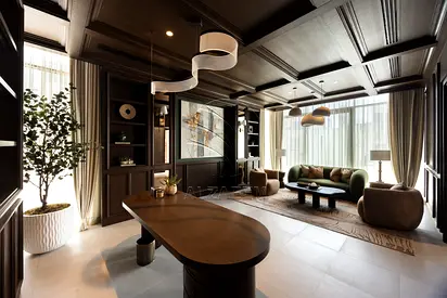 √ Luxuriously Furnished! BIG Plot Next to Corner √