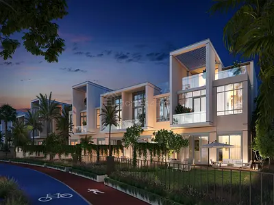 4BR Townhouse | Private Lift | Geniune resale