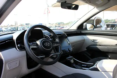 2022 Hyundai TUCSON 照片 8