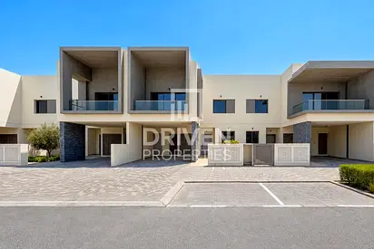 3 Bedroom Townhouse | Upcoming | Prime Location