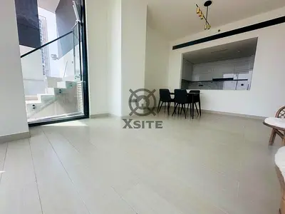 Modern 2BR+Private Pool|Equipped Kitchen |Vacant