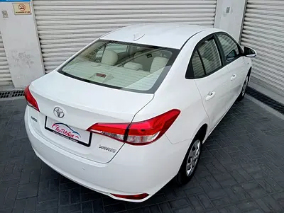 2022 Toyota YARIS — фото 4
