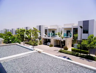 Architectural Prestige Home | Exclusive Residential Enclave | Resale