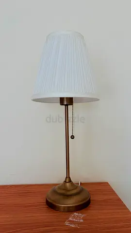 Table lamp