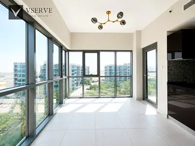 Bright and Spacious Studio|Unfurnished|Tenanted