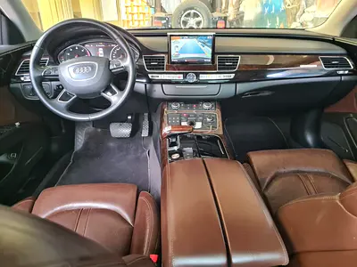 صورة مصغرة 9 لـ 2015 AUDI A8