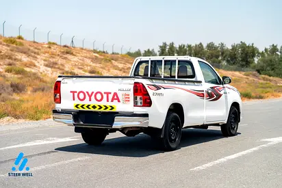صورة 9 لـ 2023 Toyota HILUX