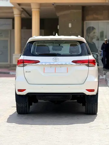 Toyota Fortuner EXR, миниатюра 4