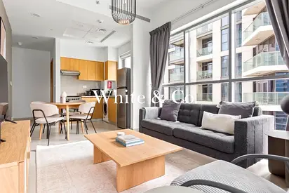 Fully Furnished | Bright | Canal View