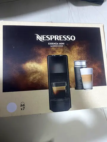 Nespresso Essenza Mini Coffee Machine (Capsule) - Good Condition