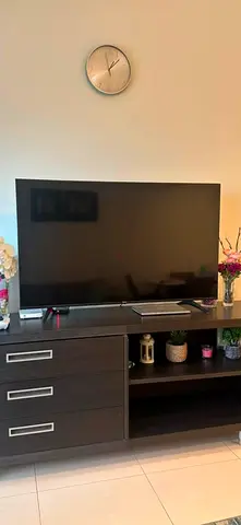 Hisense LED TV 58 inches