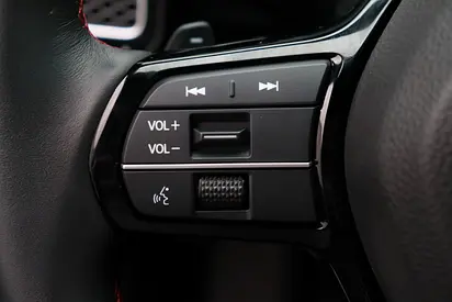 صورة 16 لـ 2024 Honda CIVIC