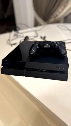 Sony PlayStation 4 + Game Account