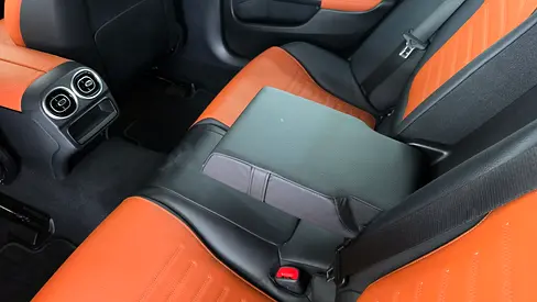 Mercedes-Benz C-Class C200, миниатюра 14