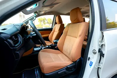 2021 Toyota FORTUNER 照片 10