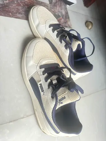 Puma casual sneakers  UK 7 lightly used