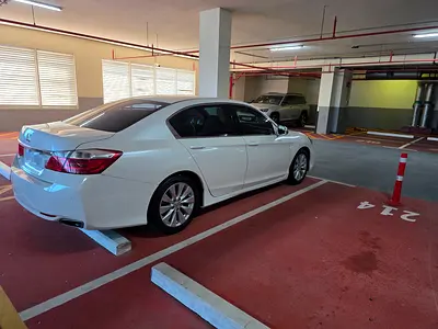 2015 Honda ACCORD — фото 5