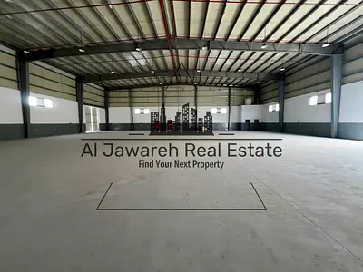 For rent: A distinctive new warehouse suitable for all industrial and commercial activities in the Emirate of Umm Al Quwain.