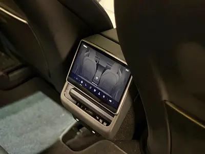 صورة مصغرة 8 لـ 2024 Tesla MODEL 3