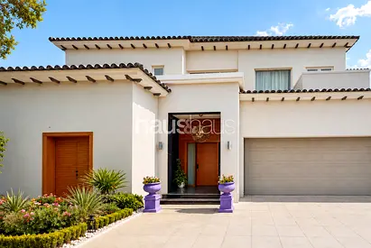 7 bedroom-Custom | Lake view | JGE