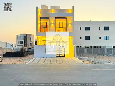 Modern villa with 4 master bedrooms | Registration fees included | Ready to move in and invest in a
