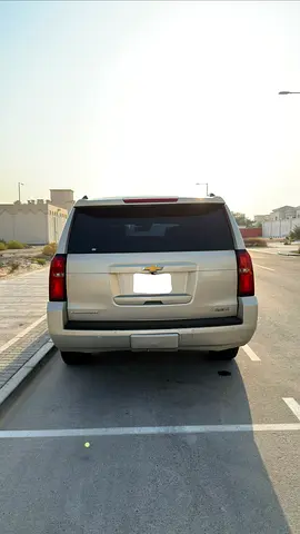 2016 Chevrolet SUBURBAN 照片 3