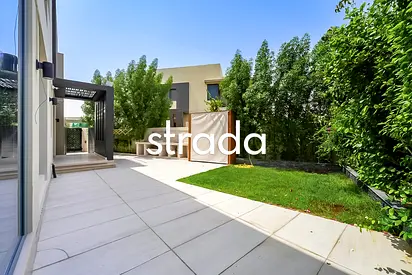 Large Plot | Premium Unit | Single Row