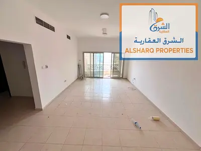 النعيميه1-غرفة نوم ماستر 3 حمامات صالة منفصلة بمساحة كبيرة بلكونة بإطلالة مفتوحة خزائن مدمجة بالحائط مساحة كبيرة جداً