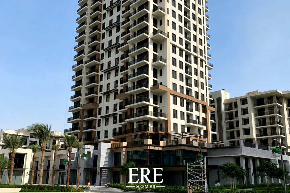 Corner | Park & Pool Views | Modern Interiors