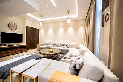 Renovated | VOT | Single Row | Well Presented